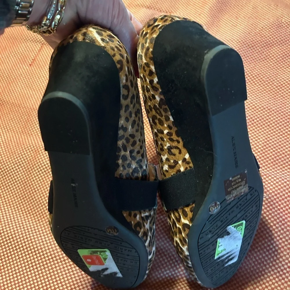 Alex Marie stylish animal